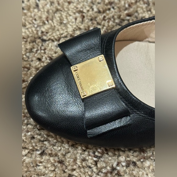 Cole Haan Women’s Black Faux Leather Tali Bow Ballet Flat Shoes size 7 - Picture 5 of 8